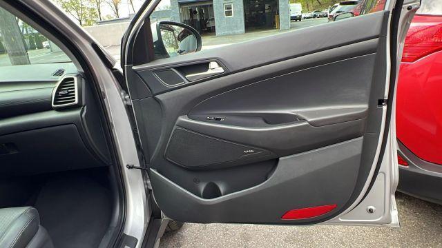 Photo of 2021 Silver Hyundai TUCSON
