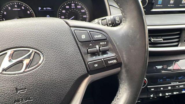 Photo of 2021 Silver Hyundai TUCSON