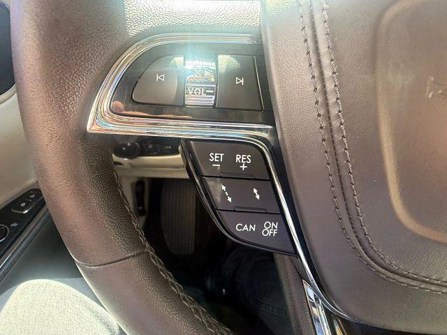 Photo of 2019 Blue Lincoln Continental