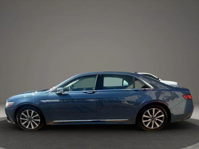 Photo of 2019 Blue Lincoln Continental