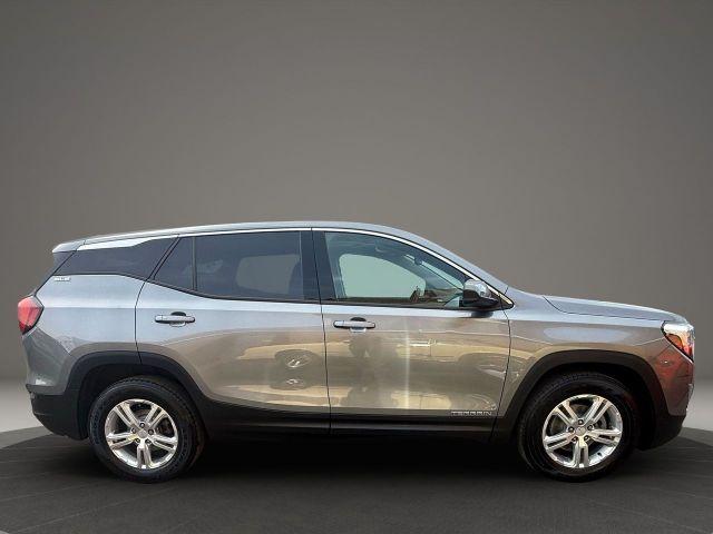 Photo of 2019 Gray GMC Terrain