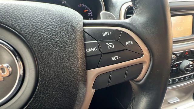 Photo of 2017 Blue Jeep Grand Cherokee