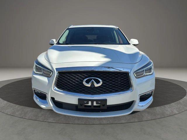 Photo of 2020 Majestic White INFINITI QX60