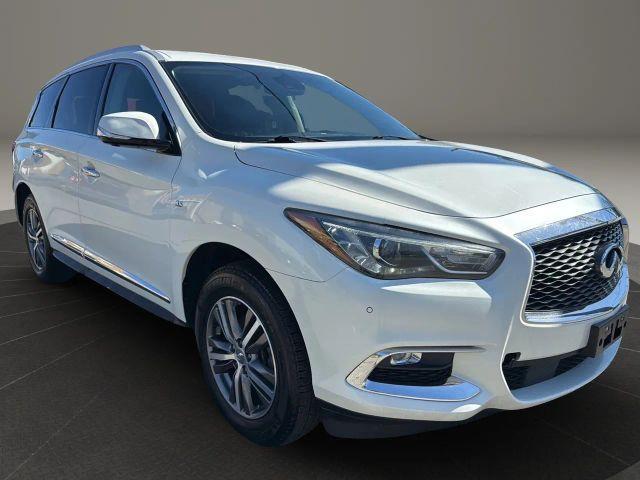 Photo of 2020 Majestic White INFINITI QX60