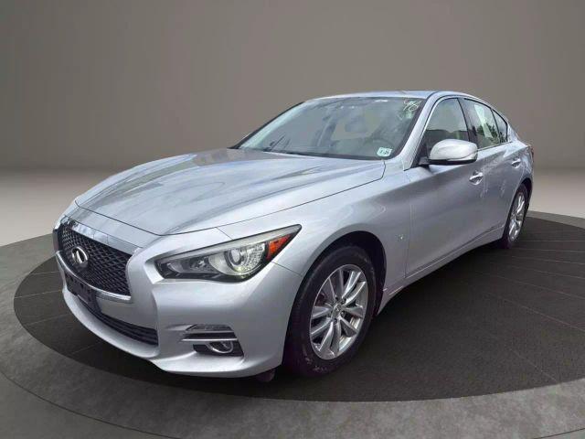2015 Infiniti Q50