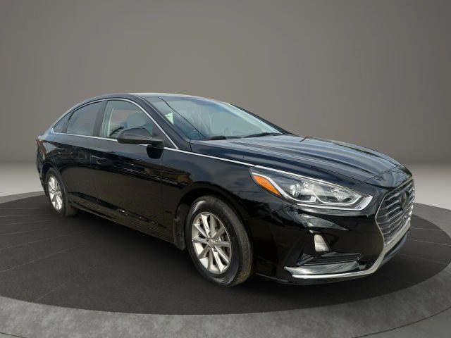 Photo of 2019 Phantom Black Hyundai SONATA