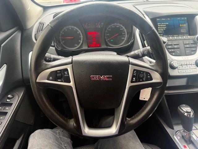 Photo of 2016 White GMC Terrain
