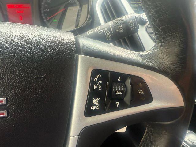 Photo of 2016 White GMC Terrain