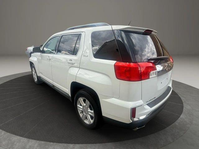 Photo of 2016 White GMC Terrain
