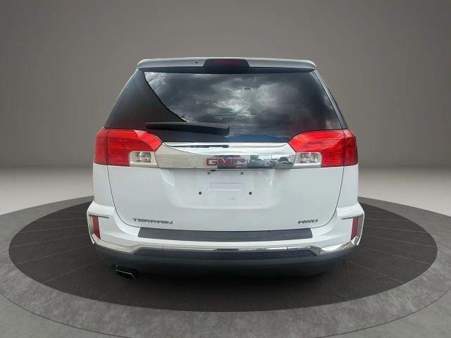 Photo of 2016 White GMC Terrain