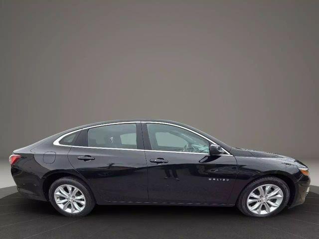 Photo of 2020 Black Chevrolet Malibu