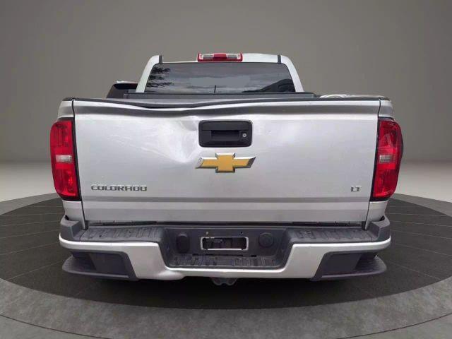 Photo of 2015 Silver Chevrolet Colorado