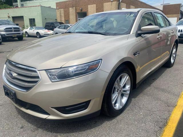 2018 Ford Taurus