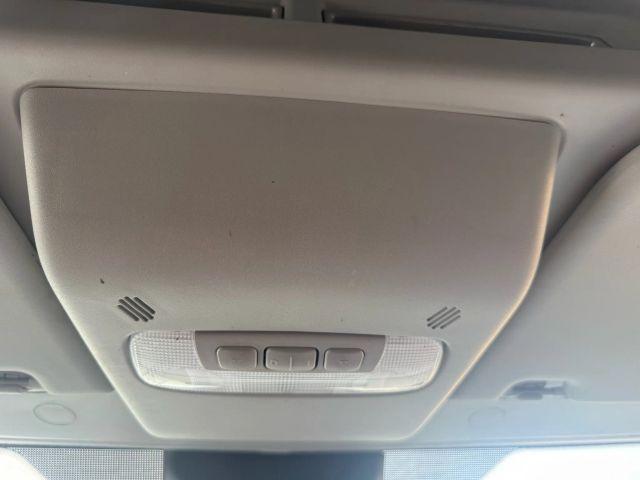 Photo of 2019 White Ford Transit-150