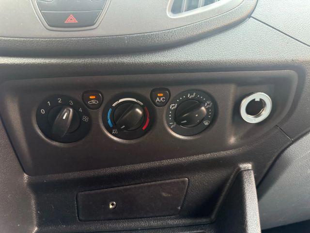 Photo of 2019 White Ford Transit-150