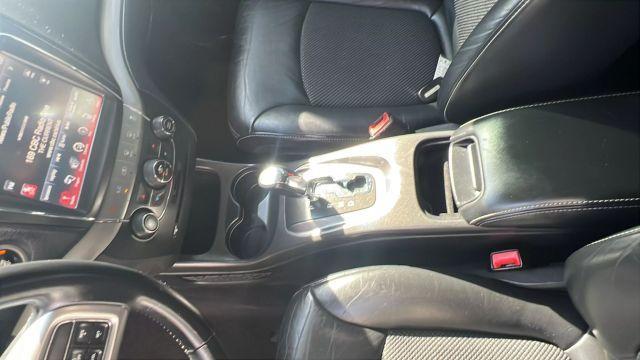 Photo of 2018 White Dodge Journey