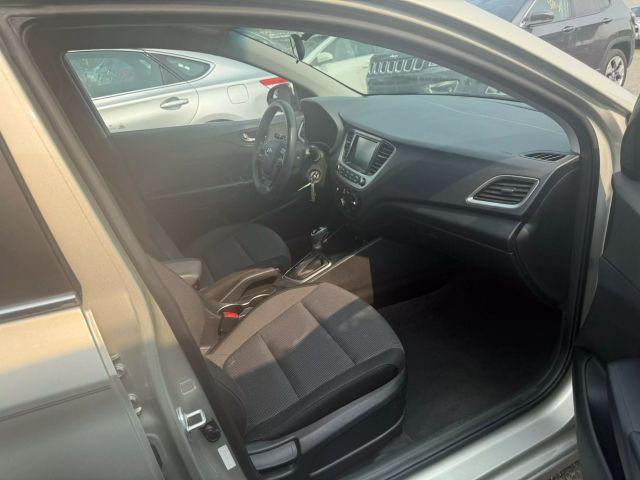 Photo of 2019 Linen Beige Hyundai Accent