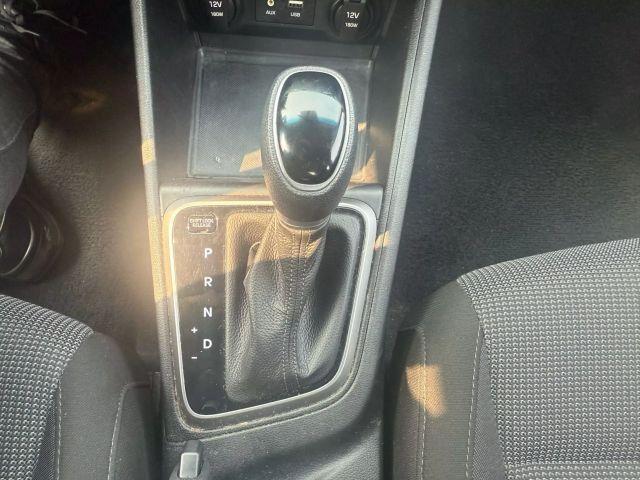 Photo of 2019 Linen Beige Hyundai Accent