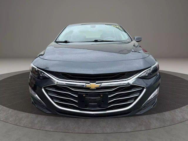 Photo of 2019 Gray Chevrolet Malibu
