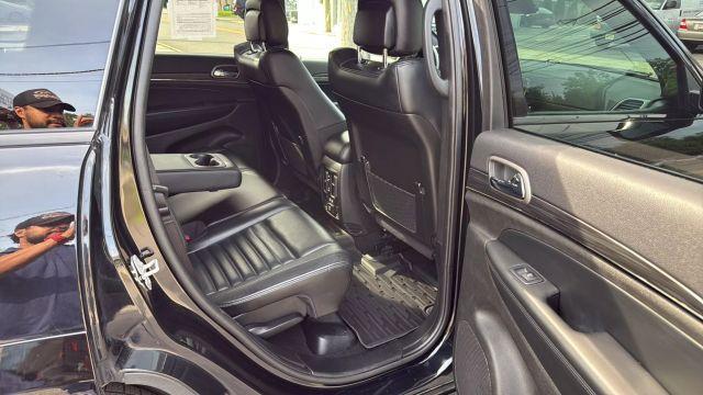 Photo of 2021 Black Jeep Grand Cherokee