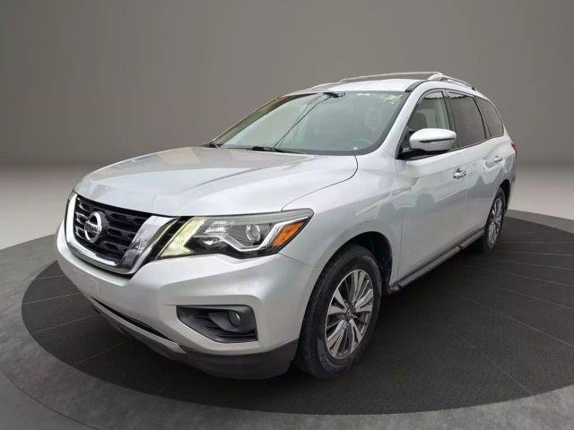 2017 Nissan Pathfinder