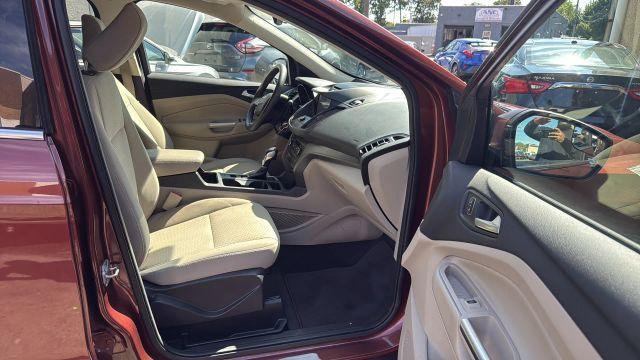Photo of 2018 Red Ford Escape