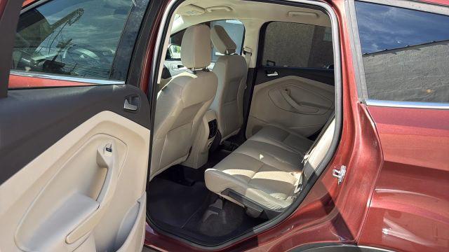 Photo of 2018 Red Ford Escape