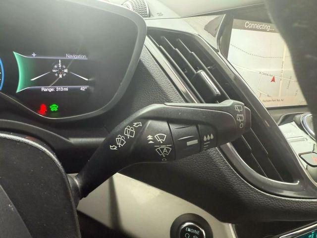 Photo of 2016 Blue Ford C-Max Energi