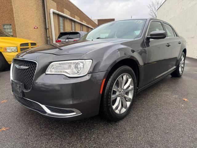 2020 Chrysler 300