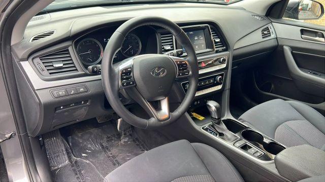 Photo of 2018 Machine Gray Hyundai SONATA