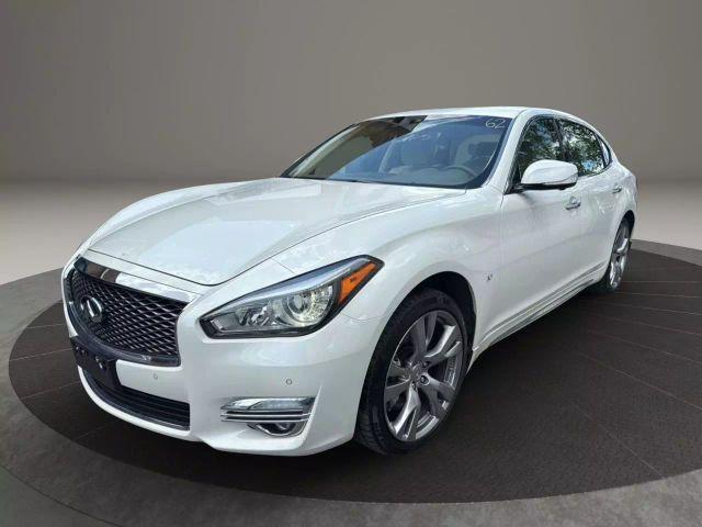2016 Infiniti Q70L