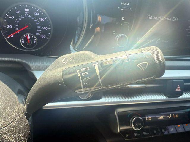 Photo of 2021 Black Kia K5