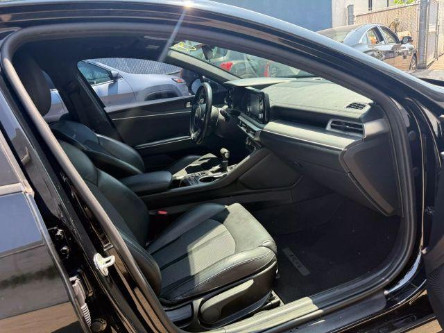 Photo of 2021 Black Kia K5