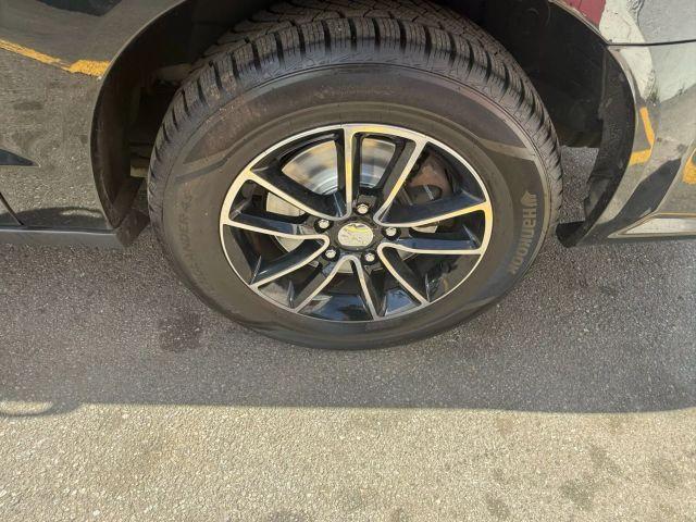 Photo of 2017 Black Dodge Grand Caravan