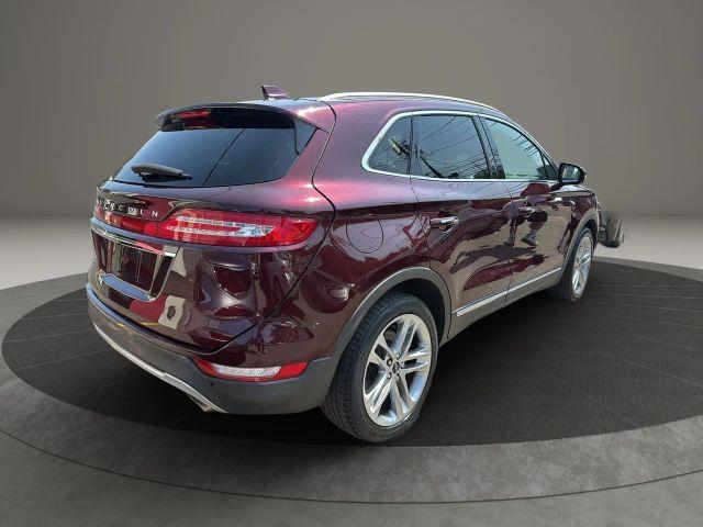 Photo of 2019 Maroon Lincoln MKC
