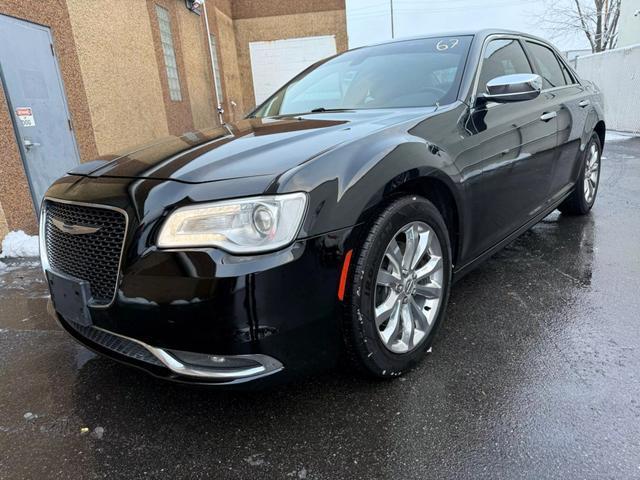 2016 Chrysler 300C