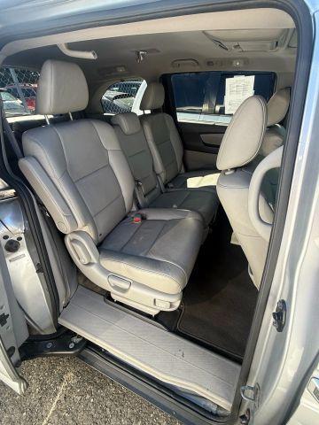 Photo of 2013 Silver Honda Odyssey