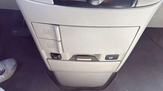 Photo of 2013 Silver Honda Odyssey