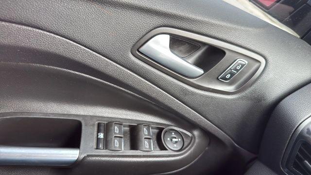 Photo of 2014 Blue Ford C-Max Energi