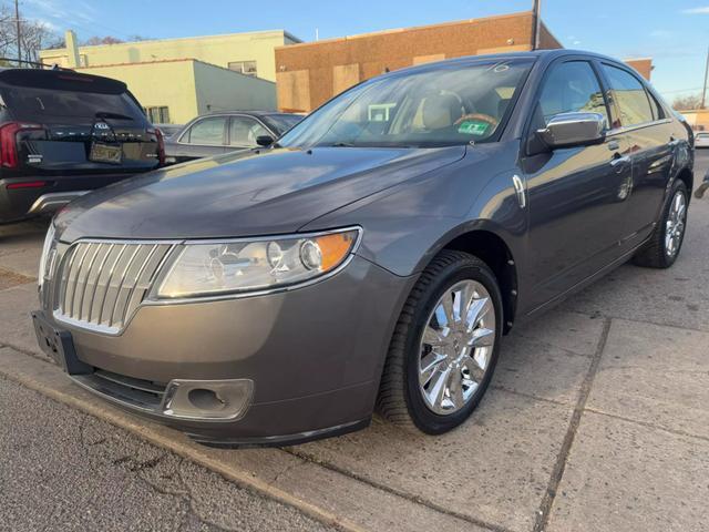 2012 Lincoln MKZ