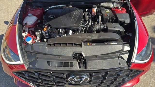 Photo of 2023 Red Hyundai SONATA