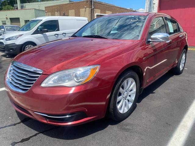 2014 Chrysler 200