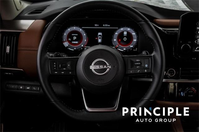 Photo of 2024 Pearl White Tri-Coat Nissan Pathfinder