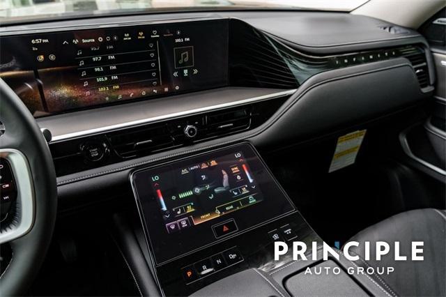 Photo of 2025 Black Obsidian INFINITI QX80