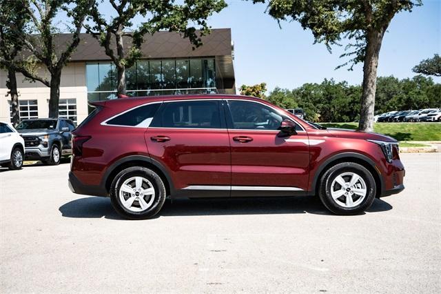 Photo of 2025 Red Kia Sorento
