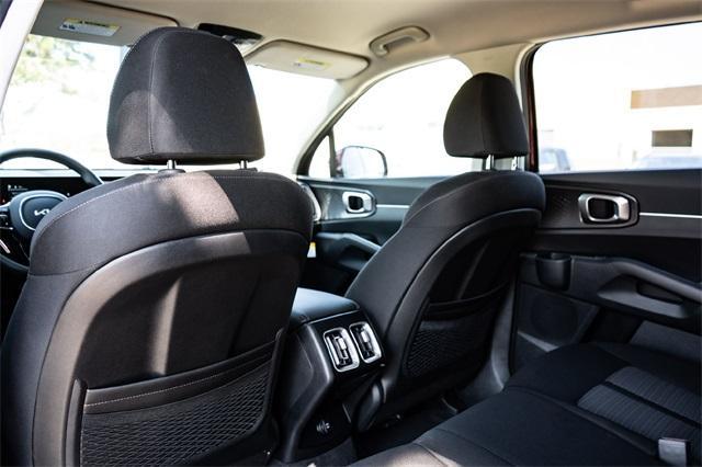 Photo of 2025 Red Kia Sorento