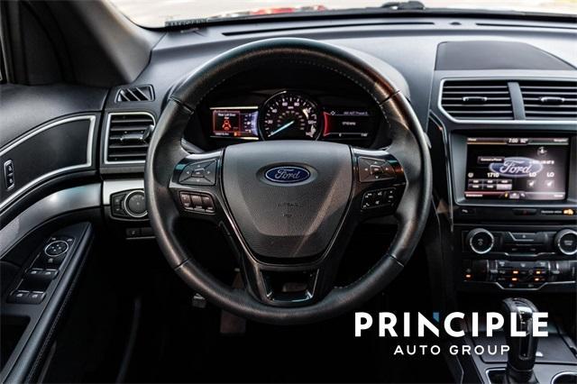 Photo of 2016 Magnetic Ford Explorer