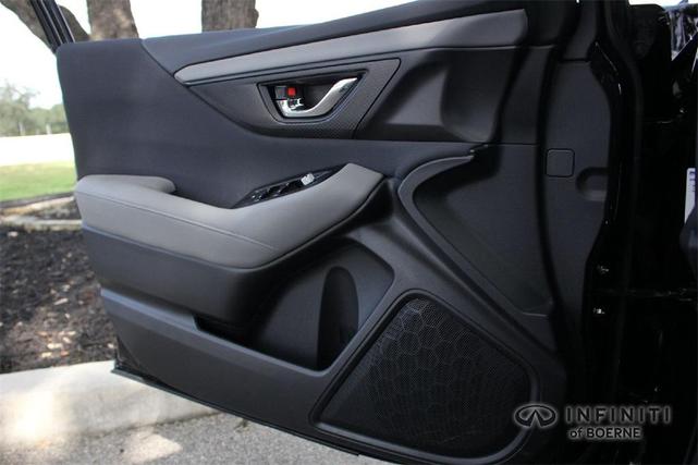 Photo of 2025 Crystal Black Silica Subaru Outback