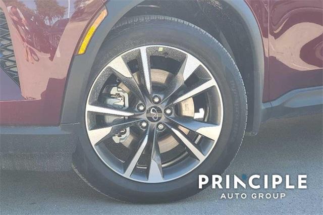 Photo of 2025 Deep Bordeaux INFINITI QX60