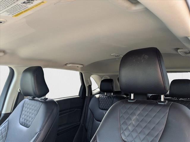 Photo of 2024 Carbonized Gray Metallic Ford Edge